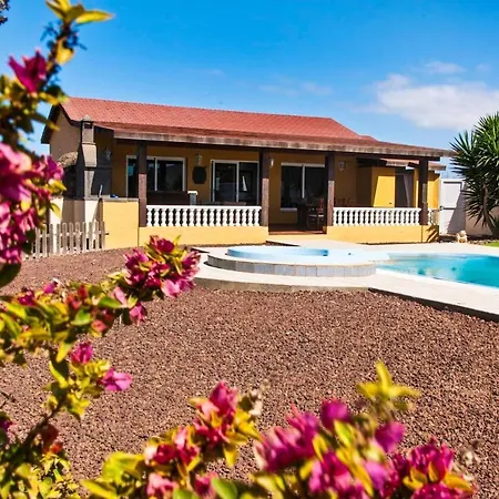 Charming With Sea View In El Roque, Private Pool * Cotillo