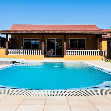 Charming With Sea View In El Roque, Private Pool Villa Cotillo