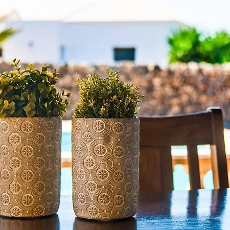 Charming With Sea View In El Roque, Private Pool Villa *