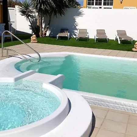 Villa Charming With Sea View In El Roque, Private Pool *