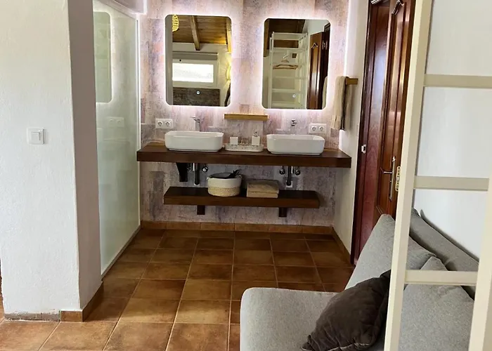 빌라 Charming With Sea View In El Roque, Private Pool *