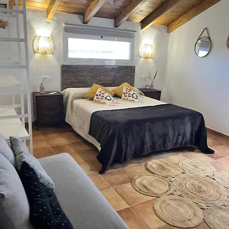 Charming With Sea View In El Roque, Private Pool Villa *