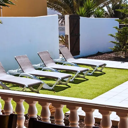 ヴィラ Charming With Sea View In El Roque, Private Pool *